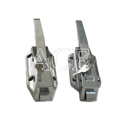 China Polished Stainless Steel Cold Room Door Lock for Easy Installation on Shipping Container Trailer for sale