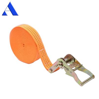 Chine Durable 3-10m longueur Polyester Cargo Ratchet attacher les sangles avec polyester clé rétractable à vendre