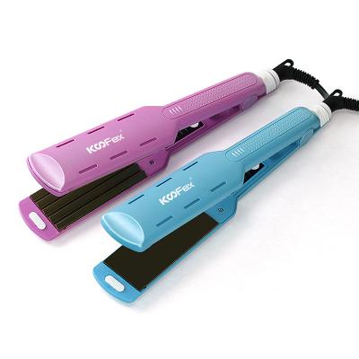 China 2021 Multifunctional Hair Straightener Curler 2021 Titanium Flat Iron Hair Ceramic Manufacturer PTC Colored Ceramic Hair Crimper Hair Straightener for sale