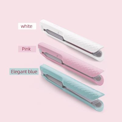 China Mini Hot Sale Direct Selling Flat Hair Straightener Iron Product Hair Tools for sale