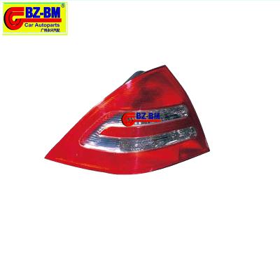 China Front Rear Skeleton Lamp Frame Bracket Ventilation Network Bumper Sheet Lining Lens Fits Benz W203 Model 203674022 C-CLASS Coupe (CL203) for sale