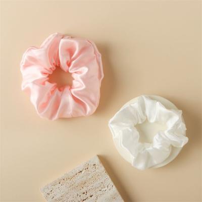 China Mulberry style 100% pure European and American silk scrunchies custom made silk headwrap with big logo scrunchies 2021 for sale