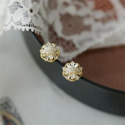 China Real Vintage Gold Plated Vintage Jewelry Designer Luxury Women Pure Silver Zircon Earrings for sale