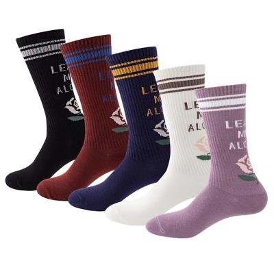 China Wholesale Fashion Breathable Yiheng Leisure Classic Colorful Crew Socks Rose Pattern Women Socks for sale