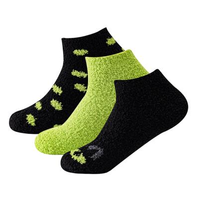 China Yiheng Breathable Halloween Socks Devil's Eye Design Comfortable Women's Ankle Socks Extremely Soft Breathable Slipper Socks for sale