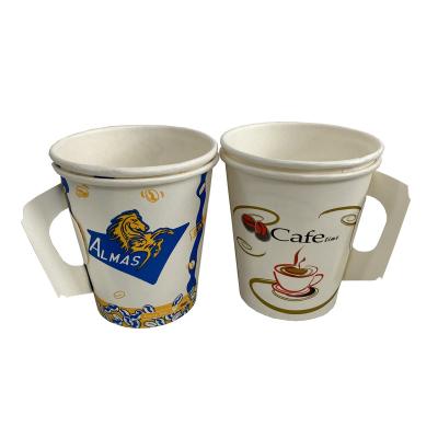 China Large Disposable Chinese Manufacturers Make Disposable Recyclable Paper Cup With Handle for sale