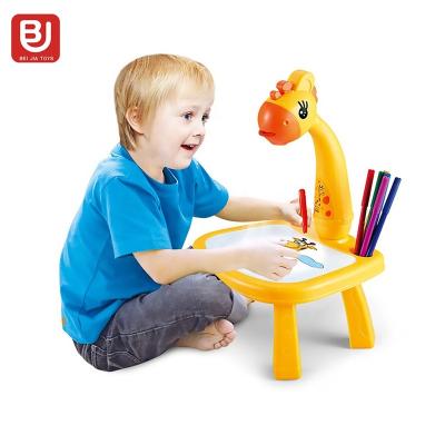 China Plastic Cute Kids Projection Drawing Table Projection Educational Children Drawing for sale