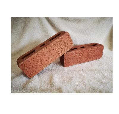 China Wholesale Clay Pottery Antifreeze Bricks Latest Designs Non-Slip And Antifreeze Bricks With High Quality for sale