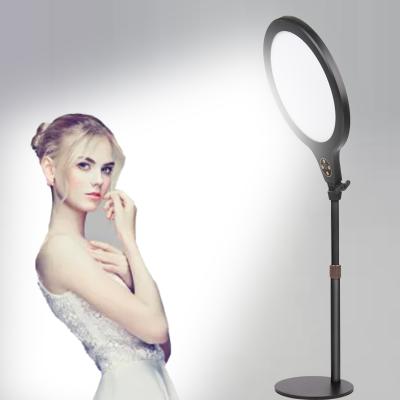 China 2021 New PORTABLE Practical Hot Fill Light Bracket Portable Phone Fill Light For Beauty Makeup Video for sale