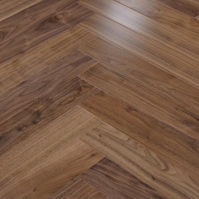 China Modern Waterproof Engineered Indoor Luxury Parquet Laminate Wood Flooring for sale