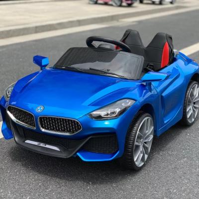 Chine Red Electric Ride On Car pour les enfants Taille du produit 108 * 57 * 47cm Longue durée de vie de la batterie incluse à vendre