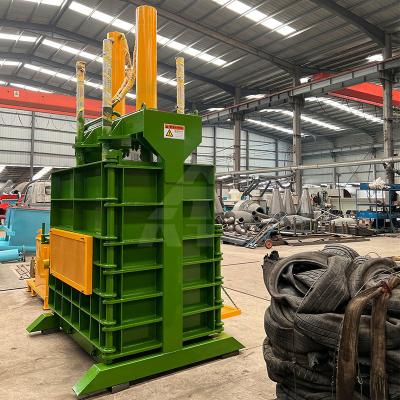 China 30-Ton Tyre Scrap Plastic Baler Machine Vertical Hydraulic Baler for Long Service Life for sale