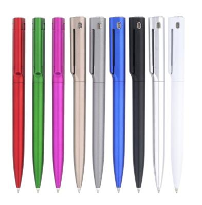 China Promotional Twist Action Pen Classic Cheap Plastic Ballpoint Pen for sale