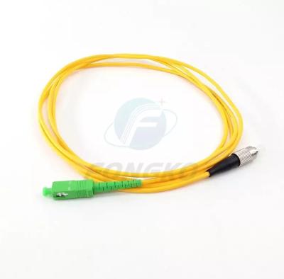 Cina Cavi di toppa di fibra ottica del cavo di toppa di Fibra Sc/APC a FC G657A1 2/3mm 1/2/3/4/5m in vendita