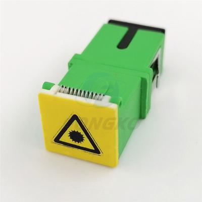 China Verde Shell Singlemode Adapters del SC SM SX con el adaptador auto del obturador de la fibra óptica de la metralla SC/APC del metal en venta