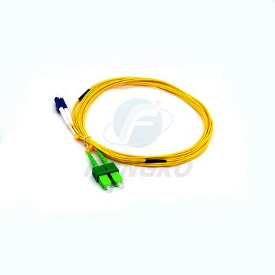 China Cordón de remiendo de la fibra 3 metros de Dublex verde Lc al duplex a dos caras unimodal Lc - patchcor de la fibra óptica del cable del remiendo de la fibra del Sc del Sc en venta