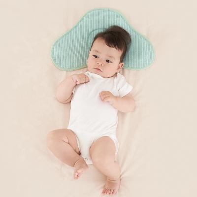 China Wholesale Anti-static Washable Infant Baby Pillow Memory Foam Cloud Cloud Support Soft And Breathable Indoor And Outdoor Pillow For Flat Head for sale