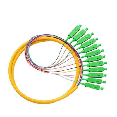 China Einzelmodus Simplex Pigtail Patch Cord Jumper Pigtail mit FC LC Sc St Upc APC PC-Konnektor zu verkaufen