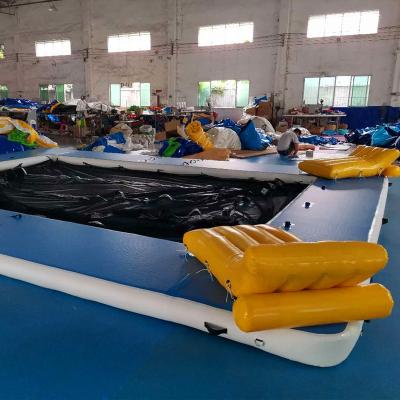 China Inflatable Floating swimming pool on sea pool for yacht boats with jellyfish protect net PVC DWF Materials for sale