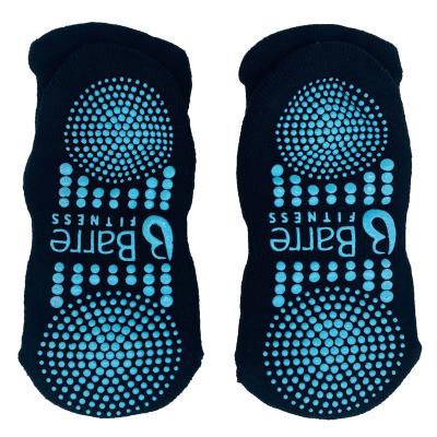 China High quality hot sale Amazon sports cotton jacquard logo high quality non-slip rubber non-slip yoga jump sock for sale