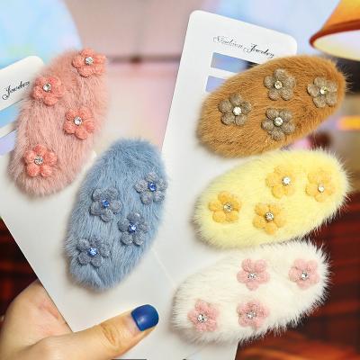 China New fashion autumn and winter edge hair clip color plush BB oval hair clip hair accessories for women for sale