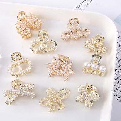 China New Fashion Women Fashion Hair Accessories Hair Clips Promotion Handmade Pearl Hair Clip Girls Fashionable Cheap Custom Gift for sale