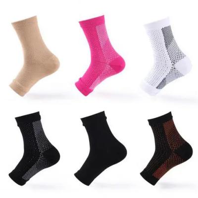 China Adjustable Elasticity Breathable Hot Sale Sports Socks Foot Support Plantar Fasciitis Sleeve Compression Ankle Brace Compression Socks for sale