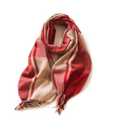 China Polyester 2023 New Factory Direct Supply Warm Shawls Autumn Winter British Plaid Scarf Women Neck Scarves for sale