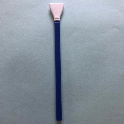 China Microfiber Head + PP Handle CCD-24 Microfiber Soft Head Lint Free Cleanroom Swab for Camera Lens and Monitors for sale