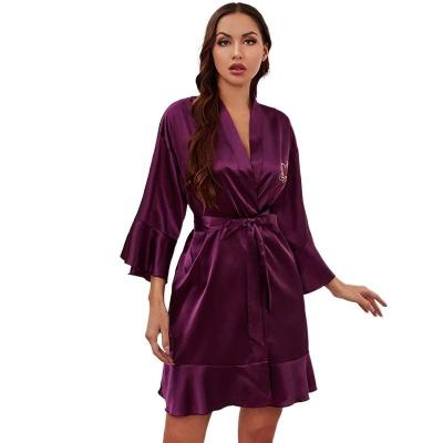 China Hot Selling Women's QUICK DRY Big Size Silk Satin Pajamas Sleepwear Sorft Sleepwear Long Robe With Belt Woman Homewear Nightgown Long Robe for sale