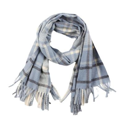 China Best Autumn And Winter Fashion Womens Scarf Woolen Material Lattice Heart Design Print Warm Soft Comfortable Selling Scarf for sale