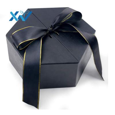 China Recyclable Cheap Luxury Round Flower Gift Box Cardboard Boxes For Flowers With Rope for sale