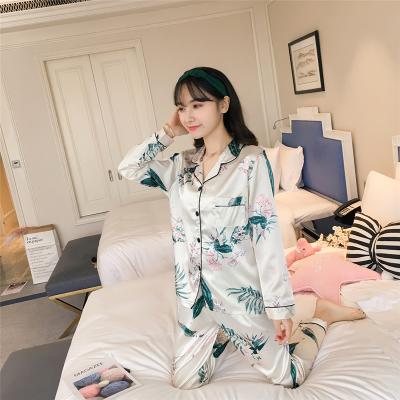 China Silk fabric long sleeve pajama set, QUICK DRY high quality imitated spring and autumn style, customs made and wholesale for sale