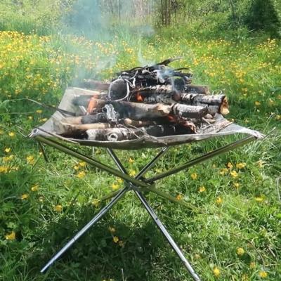 China Portable New Arrive Large Fire Pit Wood Burning Foldable Stainless Portable Outdoor Steel Mesh Fire Pit for sale