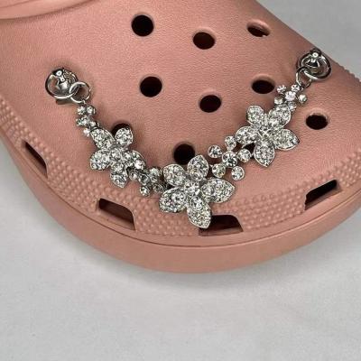 China Top Metal Shoe Chains 2022new Amazon Shoe Charm Chains Decoration Accessories Clogs Sandal Shoes Charm Chains for sale