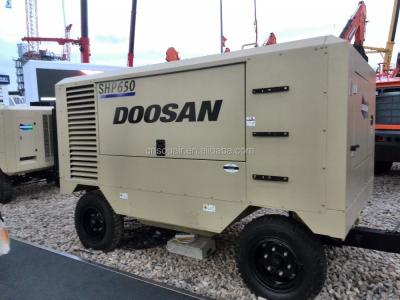 China Ingersoll Doosan 1000 cfm 300psi Lubricated Portable Diesel Screw Air Compressor 1000-Nav 28.3M3/min 25bar for sale