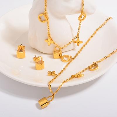 China CLASSIC Fashion Sets Necklace Bracelet Accessories Earring Sets For Women Gold Jewelry Set 2021 for sale