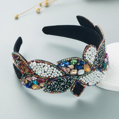 China Hair Decoration New Arrival Fashion Prom Rhinestone Pearl Leaf Baroque Headband Exaggerated Widened Wide Border Designer Inspired Headband for sale