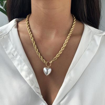 China Retro Punk Chunky Thick Chain Necklaces Charm Bead Heart Necklace Gold Pearl Necklace Baroque Environmental Friendly Chain Necklace for sale