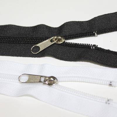 China Other Customzied Factory Wholesale Black 5# Color Nylon Zipper for sale