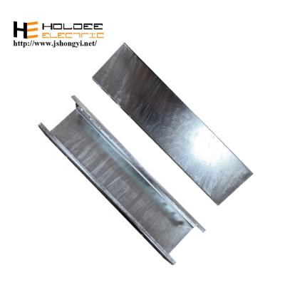 China Reliable Direct Factory Price Steel Galvanized Trunking Cable Tray For Ceiling With Clamps for sale