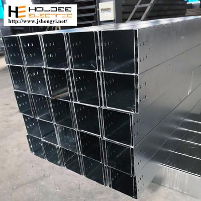 China Waterproof And Fireproof Solid Bottom Heat Insulation Cable Tray Hongyi 18 Inches for sale