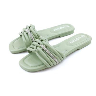 China CUSHIONING women's wearfoot wholesale flat bottom non-slip ladies slippers latest fashion women's soft-soled sandals for sale