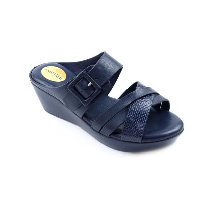 China Women Chunky Buckle Sandals OEM Wedges Wholesale Women's Anti-Slippery PU Heel Ladies Square Leather Comfortable Platform Slippers for sale