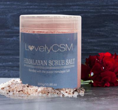 China Exfoliator Wholesale Activated Exfoliating Himalayan Salt Scrub Whitening Body Scrub Sets Organic Pink Lychee Himalayan Salt Body Scrub for sale