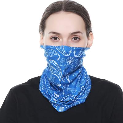 China Fashion Paisley Multifunctional Bandana Seamless Tube Neck Wrap Used Head Scarf Polishes Neck Cuff for sale