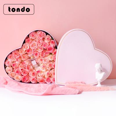 China Handmade Tondo Large Flower Rose Gift Box Packaging Valentine's Day Wedding Larger Heart Boxes Flower Box for sale