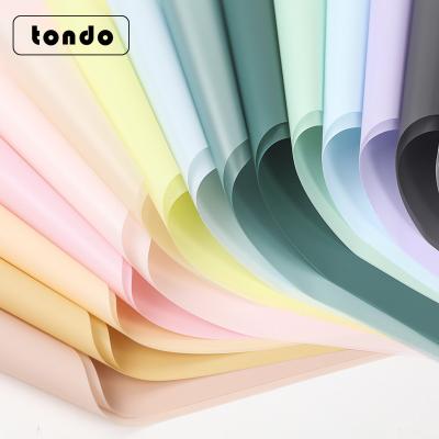 China Tondo 20sheets Matte Color Korean Bouquet Fresh Solid Gift Flower Package Wrapping Kraft Paper for sale