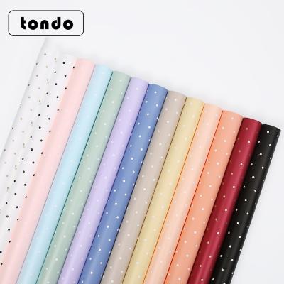 China Package Tondo Gift Wrap New Dot Pattern Gift Flower Paper Wrapping For Flower Bouquet Package for sale