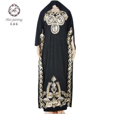 China Long Sleeves Traditional Islamic Clothing Abaya Middle East Muslim Robes D6688 for sale